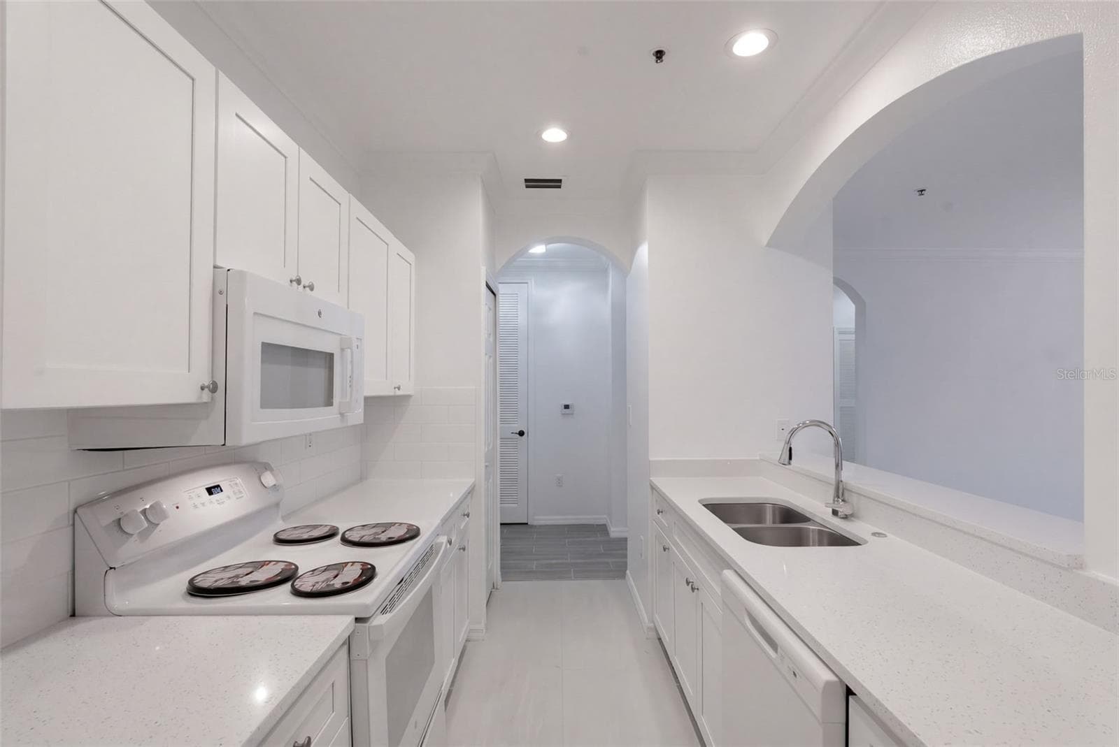 Condominium at 8179 MARITIME FLAG ST #206, WINDERMERE, photo 16 of 45