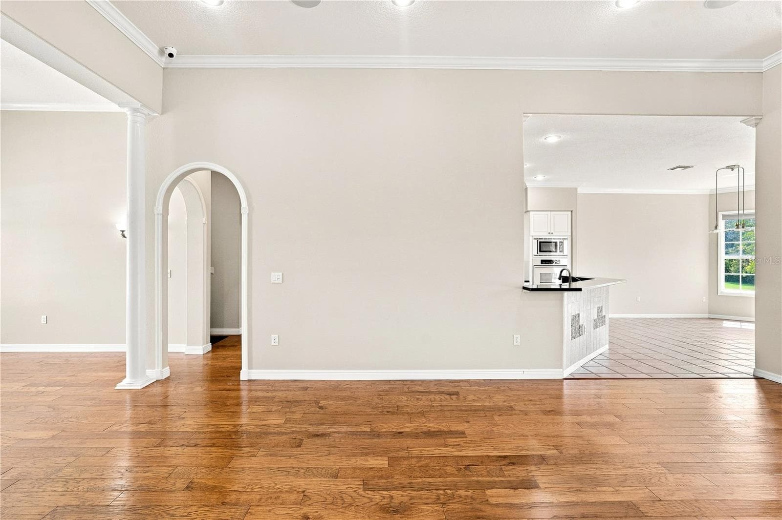 Formal Living room - 8698 MISSISSIPPI RUN, WEEKI WACHEE