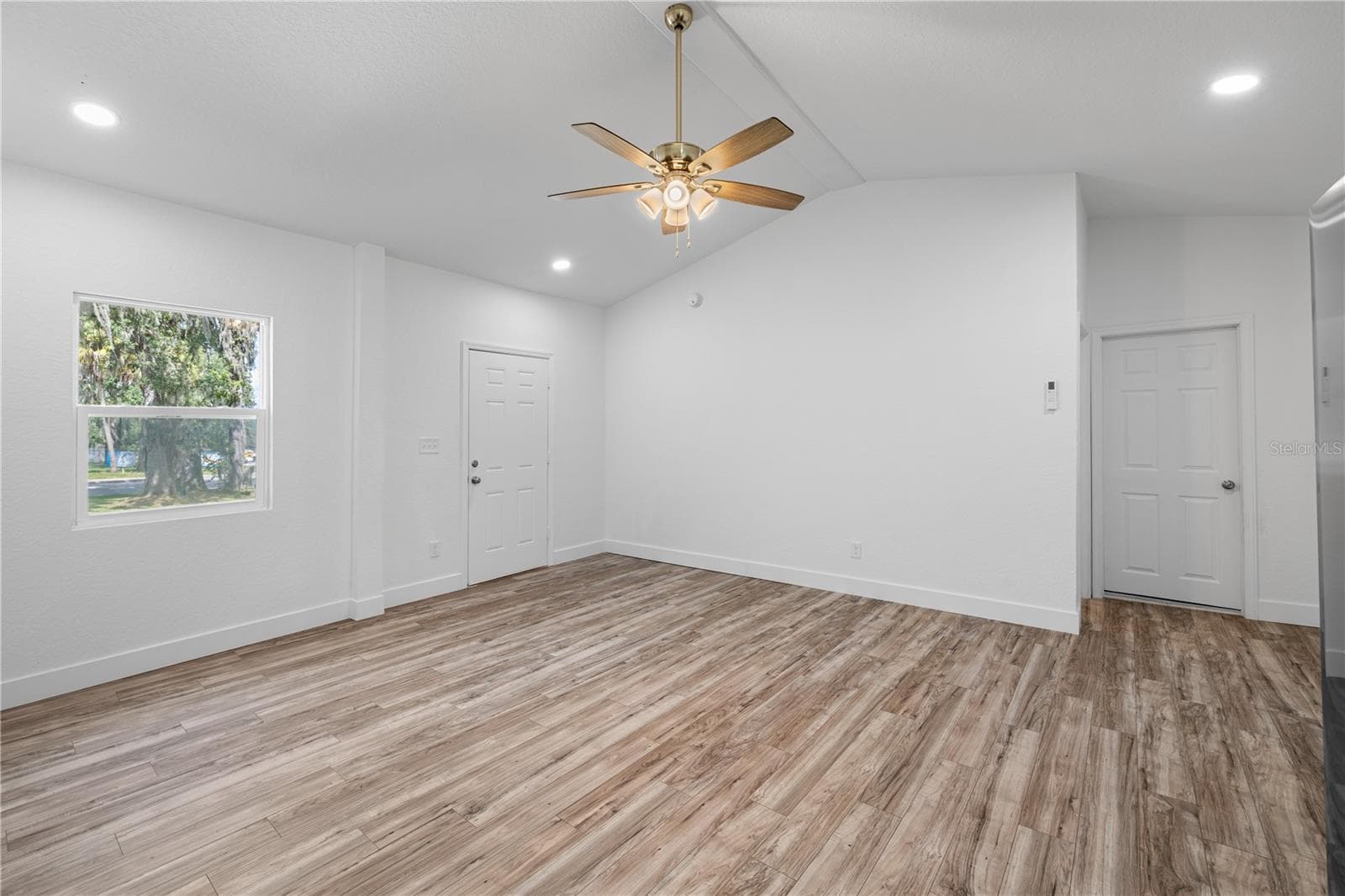 Half Duplex at 614 HOWELL AVE #1, BROOKSVILLE, photo 4 of 8