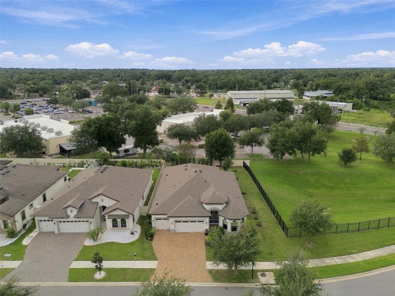 Single Family Residence at 901 GRAND CRESTA AVE, BRANDON, photo 62 of 79