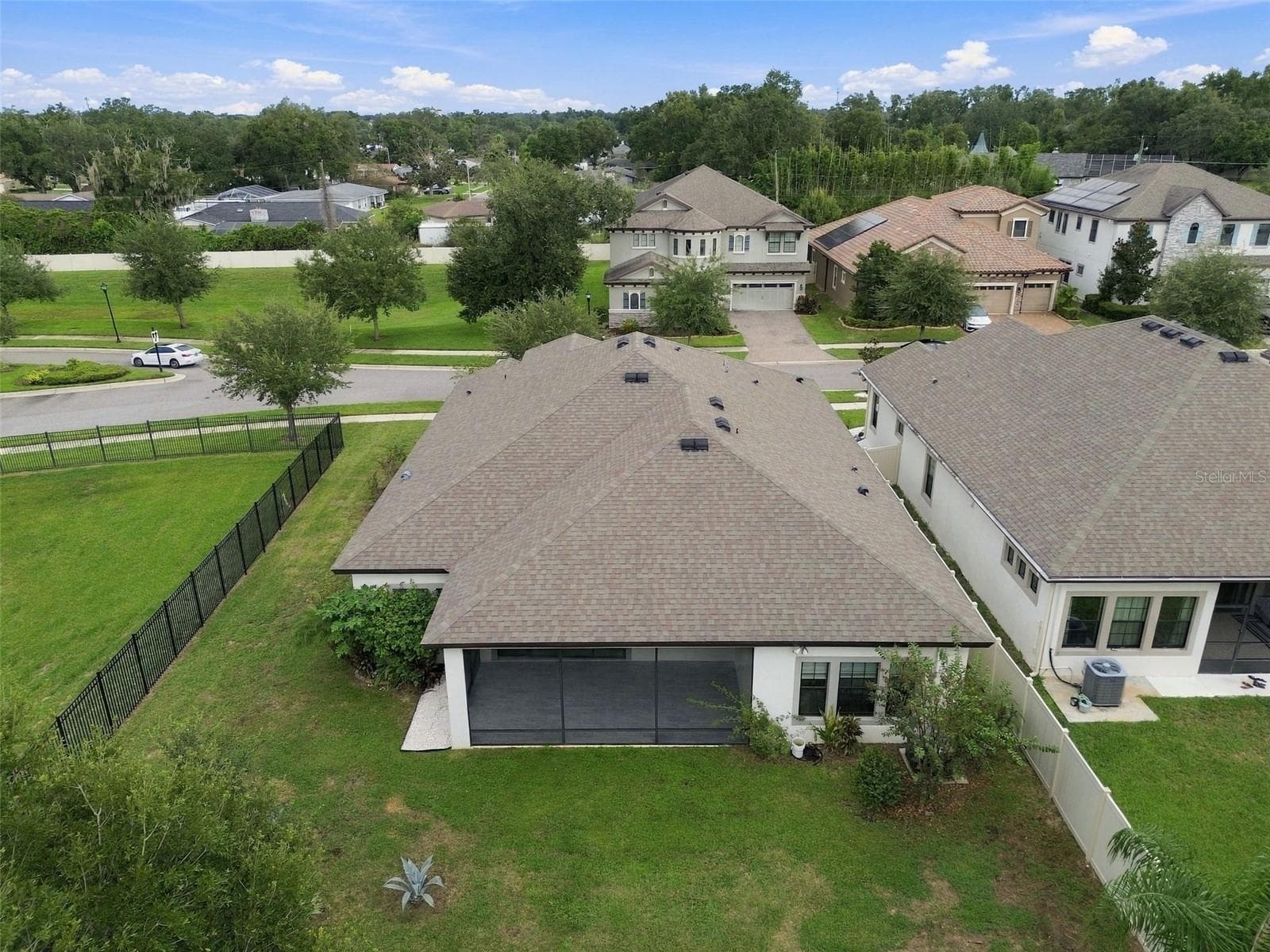 Single Family Residence at 901 GRAND CRESTA AVE, BRANDON, photo 63 of 79