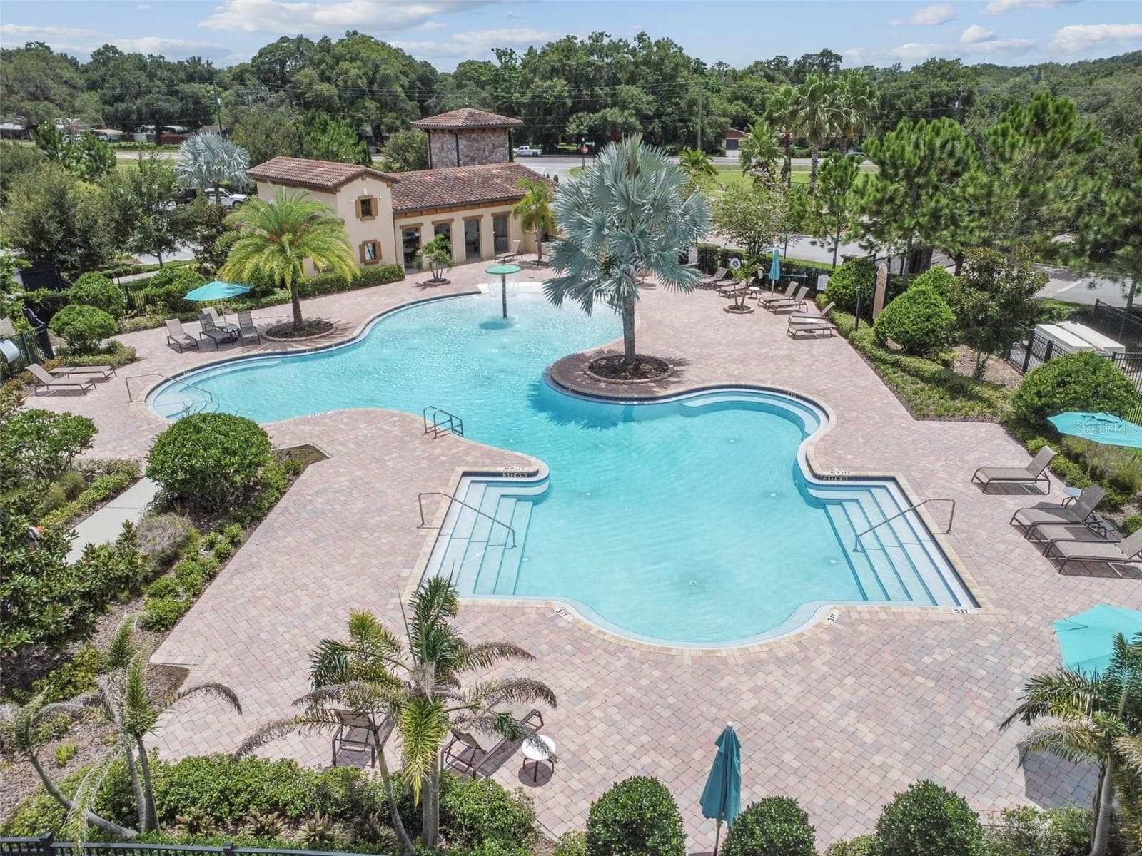 Community Pool - 901 GRAND CRESTA AVE, BRANDON