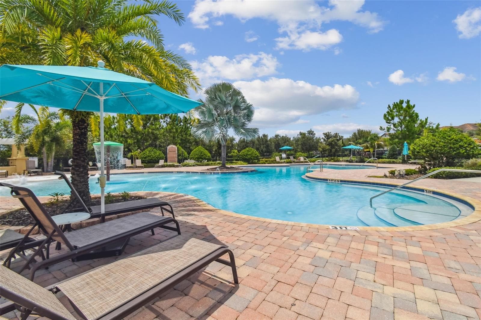 Community Pool - 901 GRAND CRESTA AVE, BRANDON