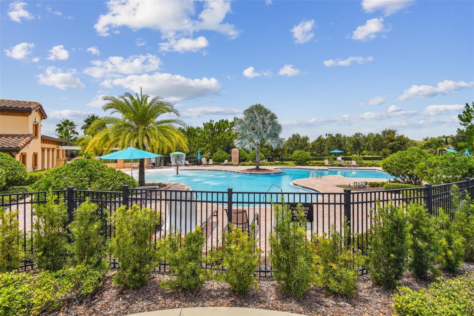 Community Pool - 901 GRAND CRESTA AVE, BRANDON