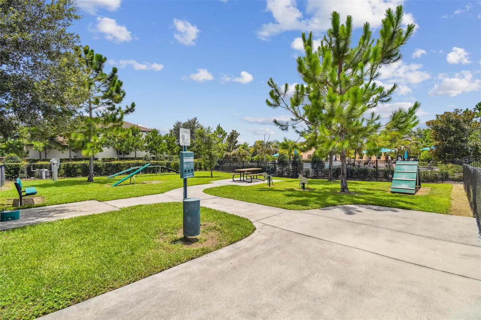 Dog Park - 901 GRAND CRESTA AVE, BRANDON