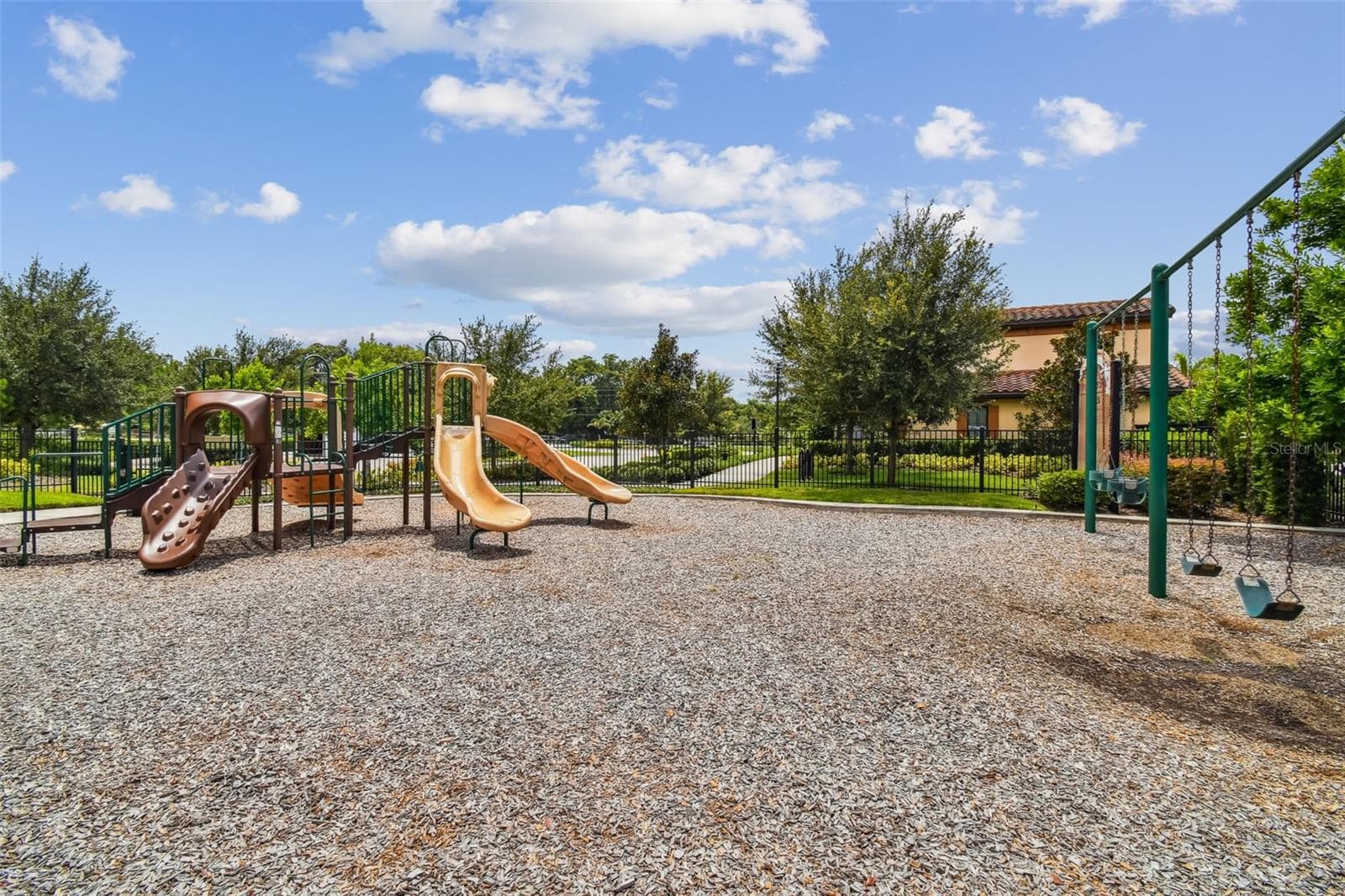 Play Ground - 901 GRAND CRESTA AVE, BRANDON