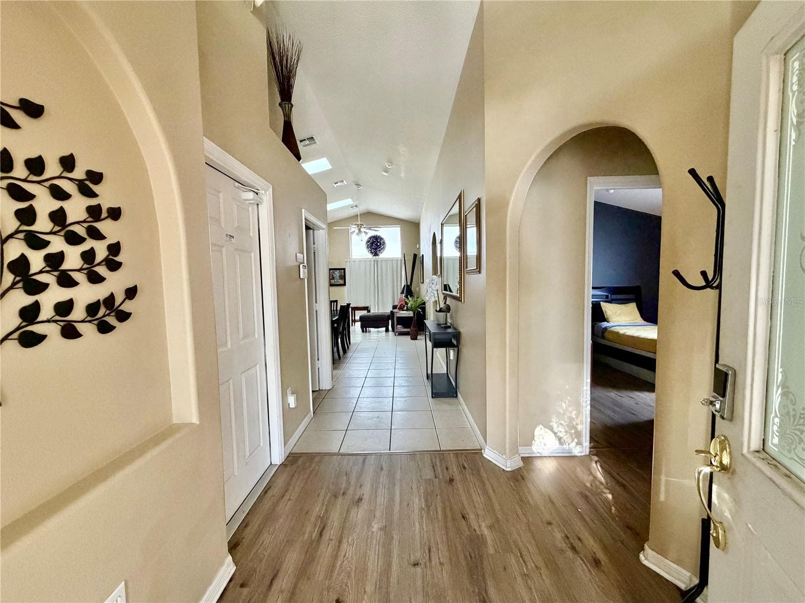 2564 BEAR CREEK CT