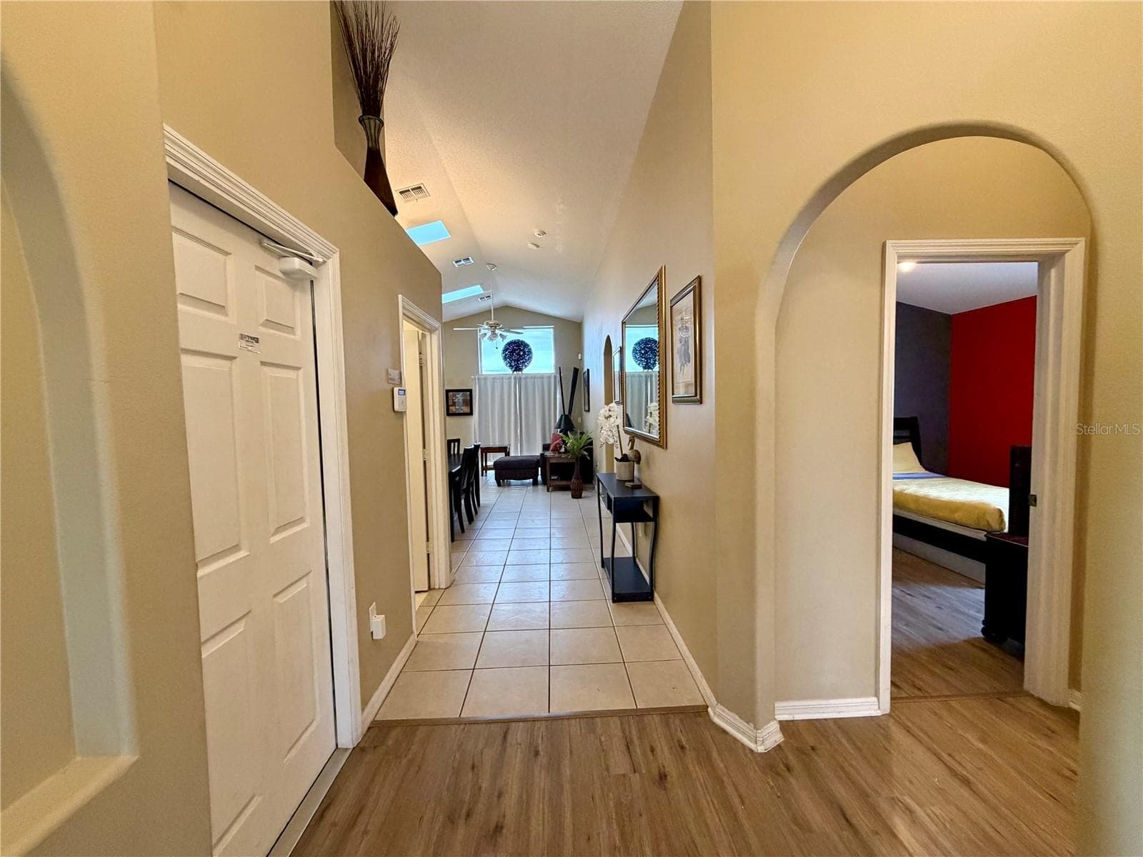 Single Family Residence at 2564 BEAR CREEK CT, KISSIMMEE, photo 5 of 63