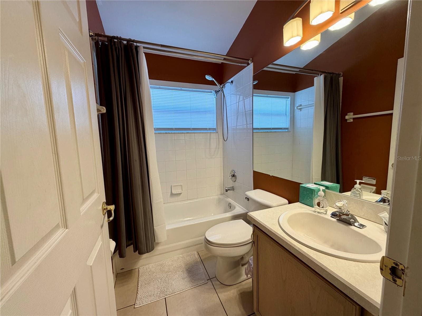 Single Family Residence at 2564 BEAR CREEK CT, KISSIMMEE, photo 39 of 63