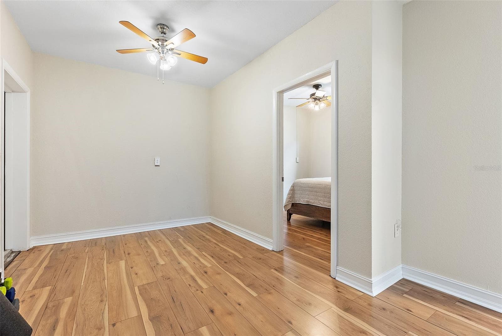 Single Family Residence at 918 27TH ST N, ST PETERSBURG, photo 21 of 24