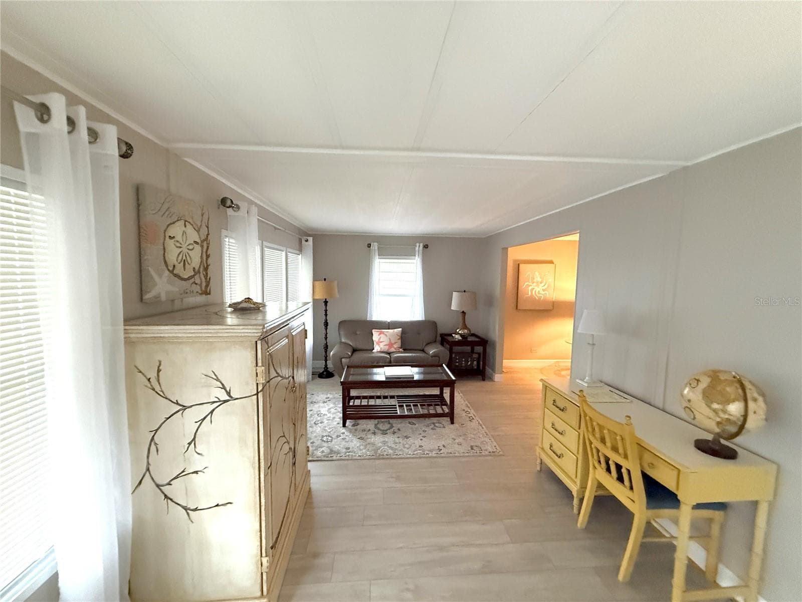 Family Room - 5619 BAYSHORE RD #159, PALMETTO