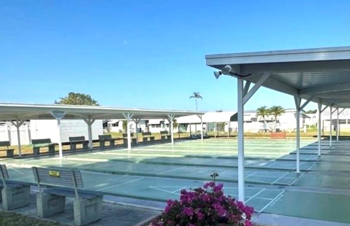Shuffleboard - 5619 BAYSHORE RD #159, PALMETTO