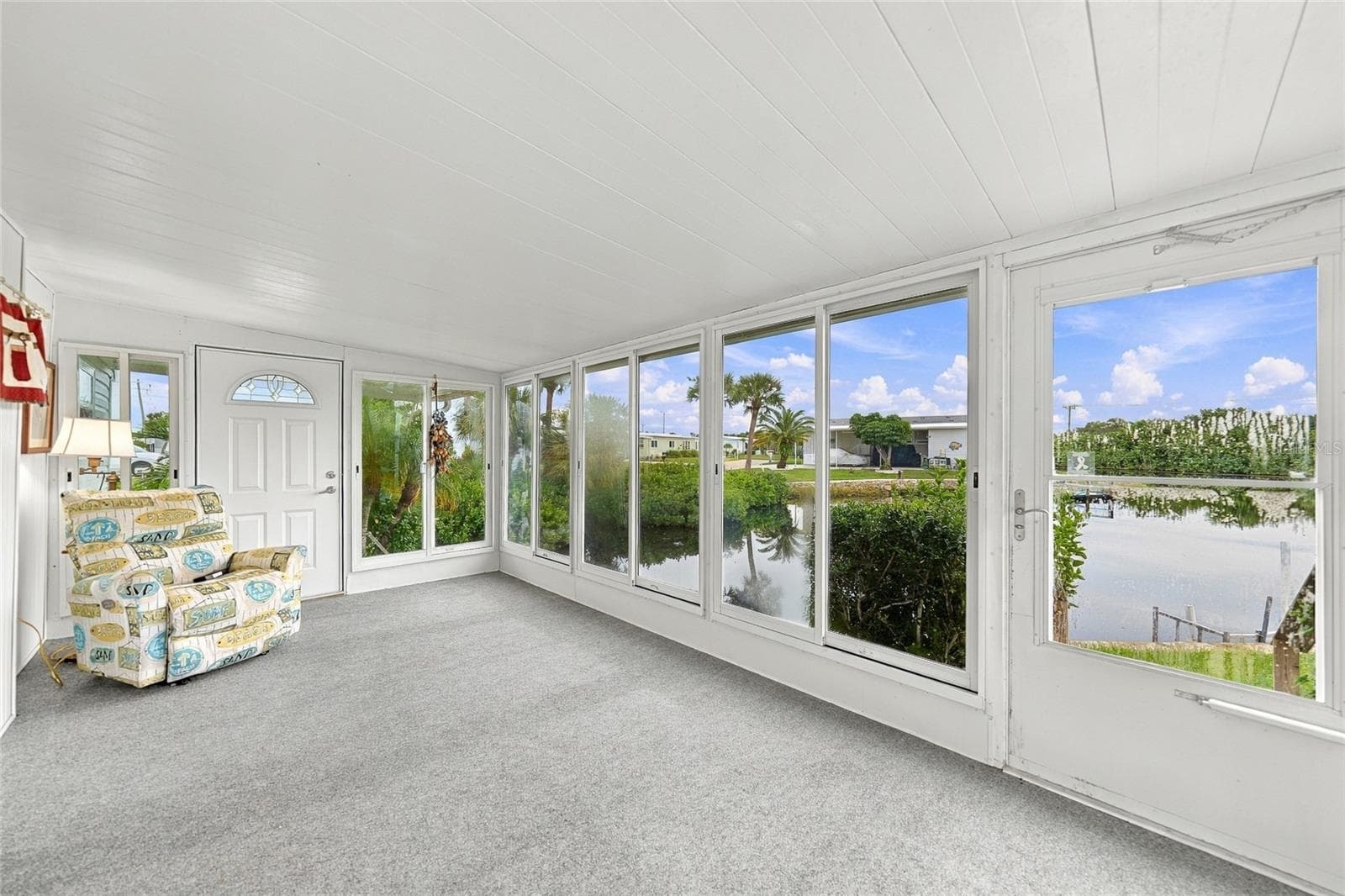 Florida Room with Amazing Water views - 503 ALJO PL, NORTH PORT