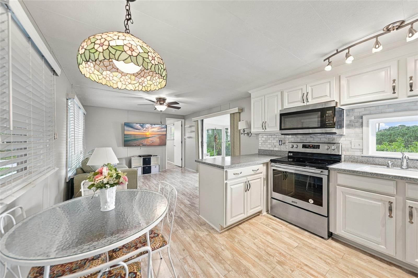 Kitchen - 503 ALJO PL, NORTH PORT