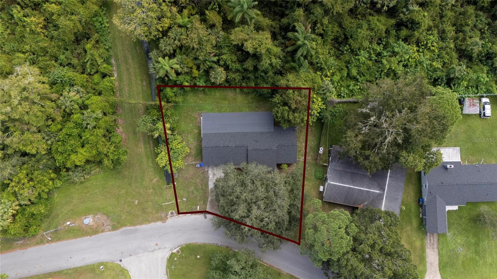 Single Family Residence at 601 HILLCREST AVE, TITUSVILLE, photo 14 of 32