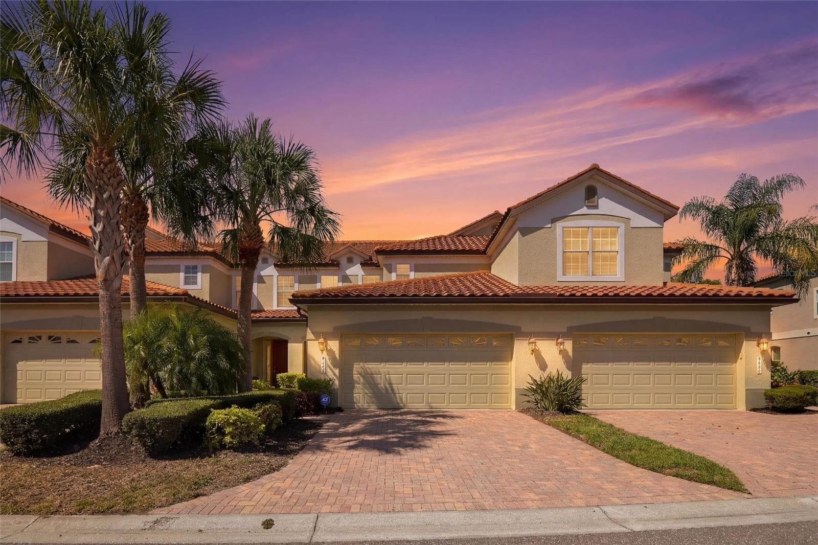 Townhouse at 8142 MIRAMAR WAY, LAKEWOOD RANCH, photo 3 of 50