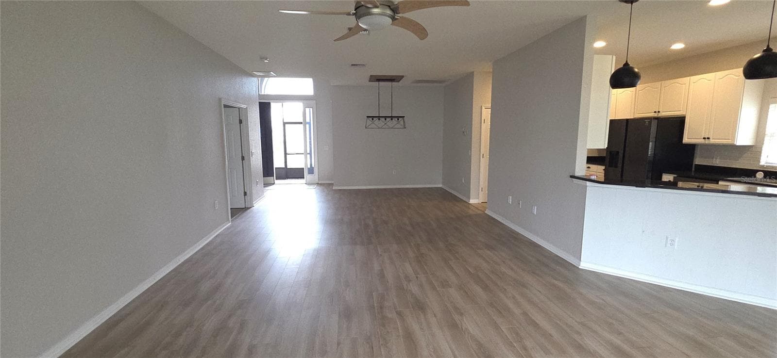 Single Family Residence at 5288 GREEN DR, WINTER HAVEN, photo 9 of 64