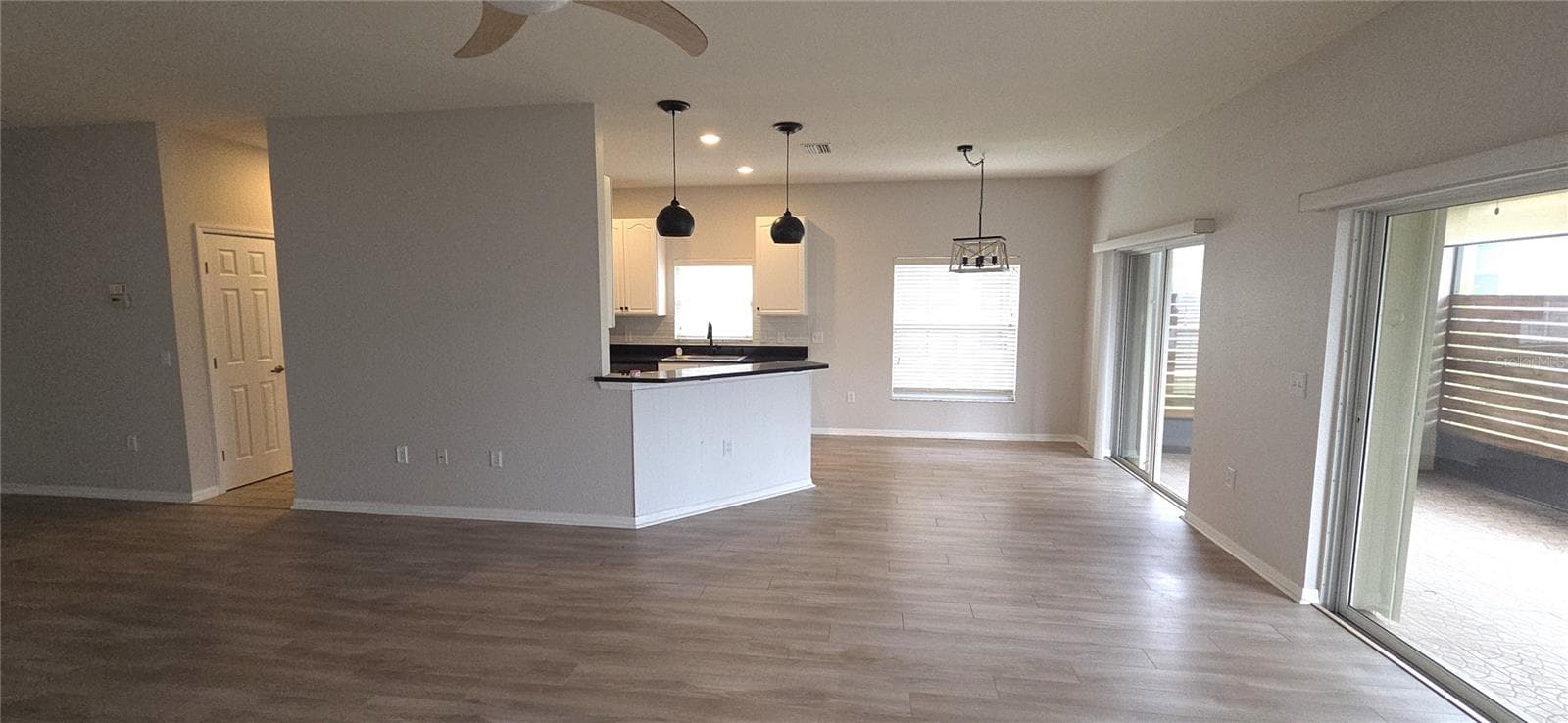 Single Family Residence at 5288 GREEN DR, WINTER HAVEN, photo 12 of 64