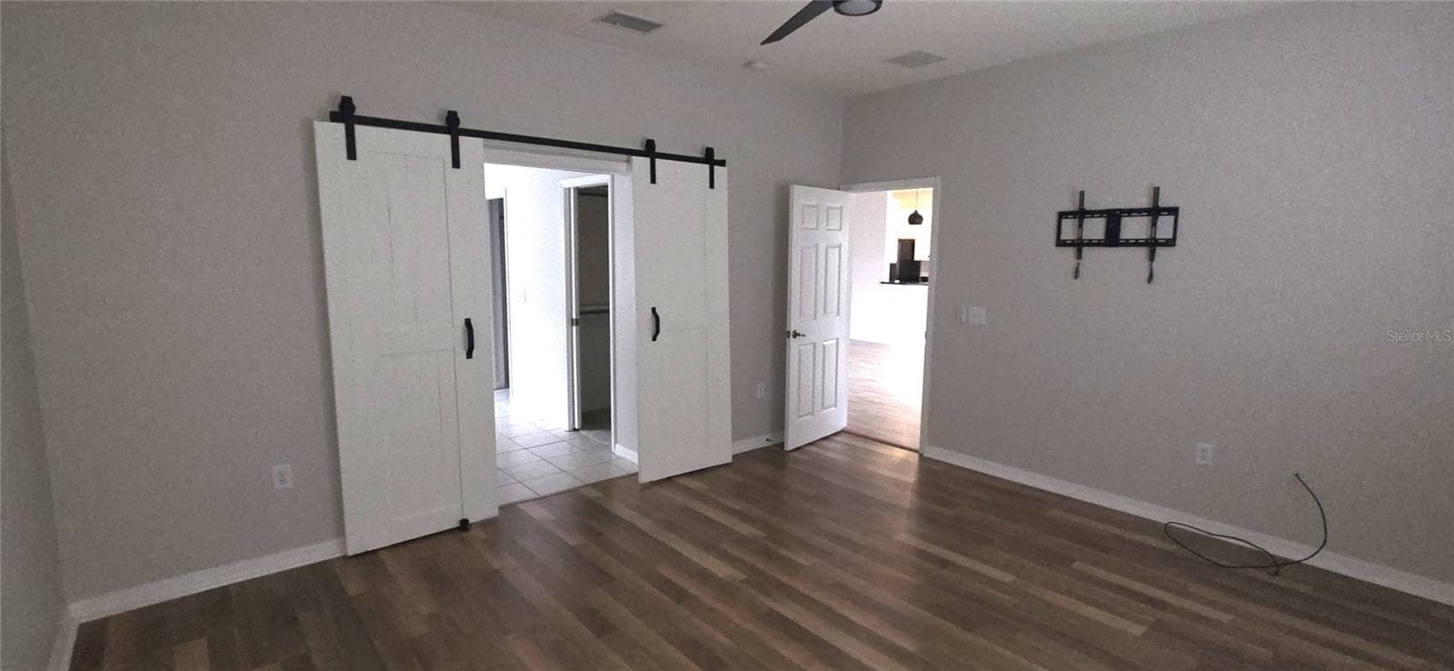 Primary Bedroom - 5288 GREEN DR, WINTER HAVEN