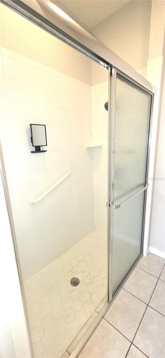 Primary Bathroom - 5288 GREEN DR, WINTER HAVEN
