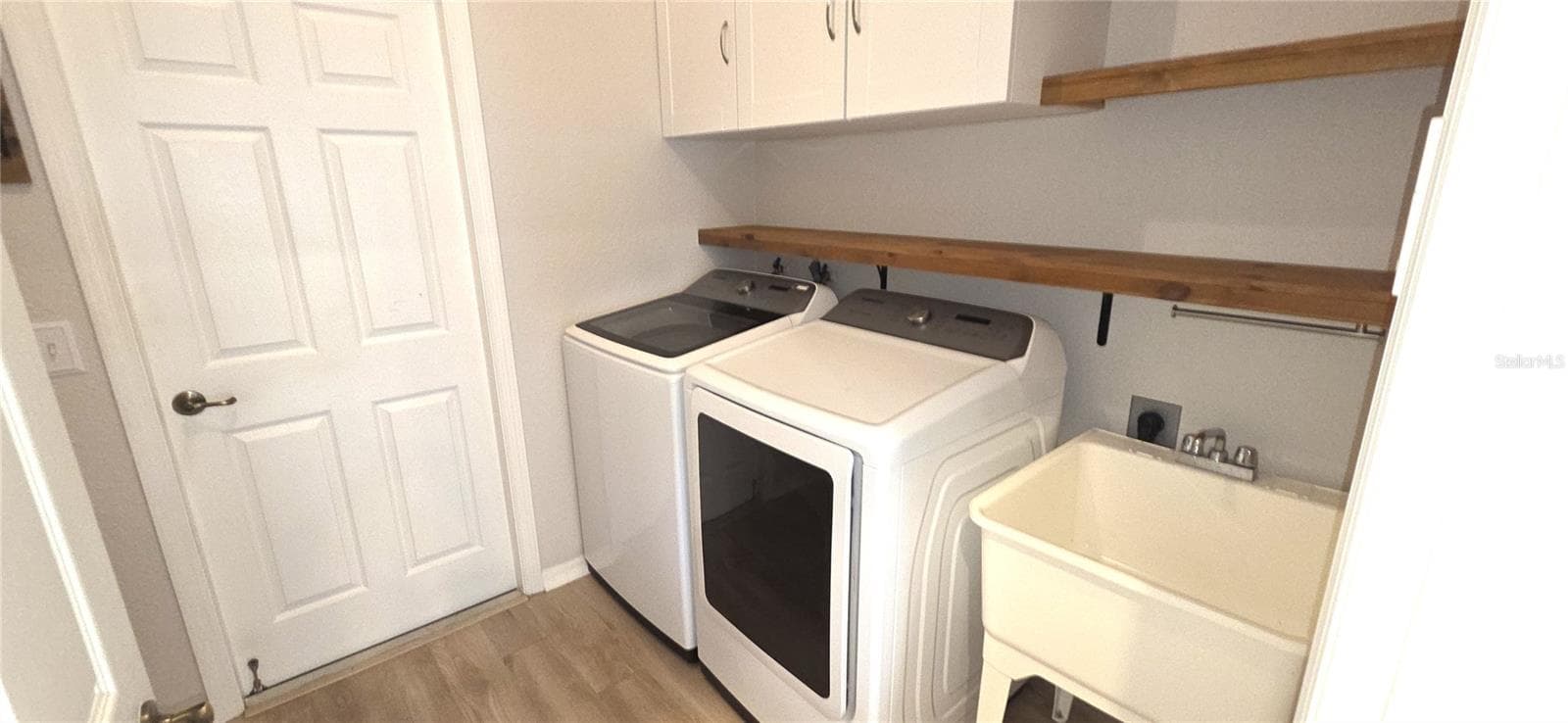 Laundry Room-Washer/Dryer Included - 5288 GREEN DR, WINTER HAVEN