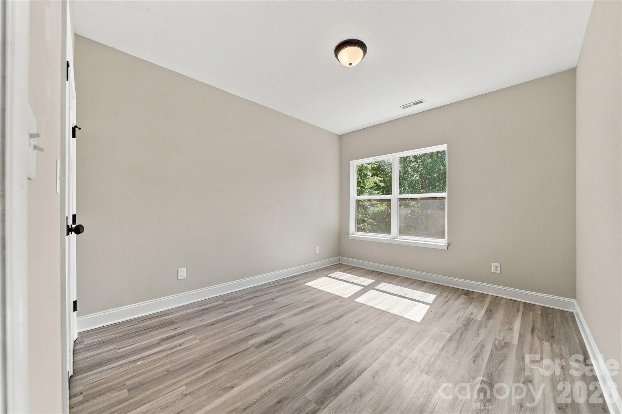 Single Family Residence at 189 Sweet Cherry Lane, Stony Point, photo 13 of 19