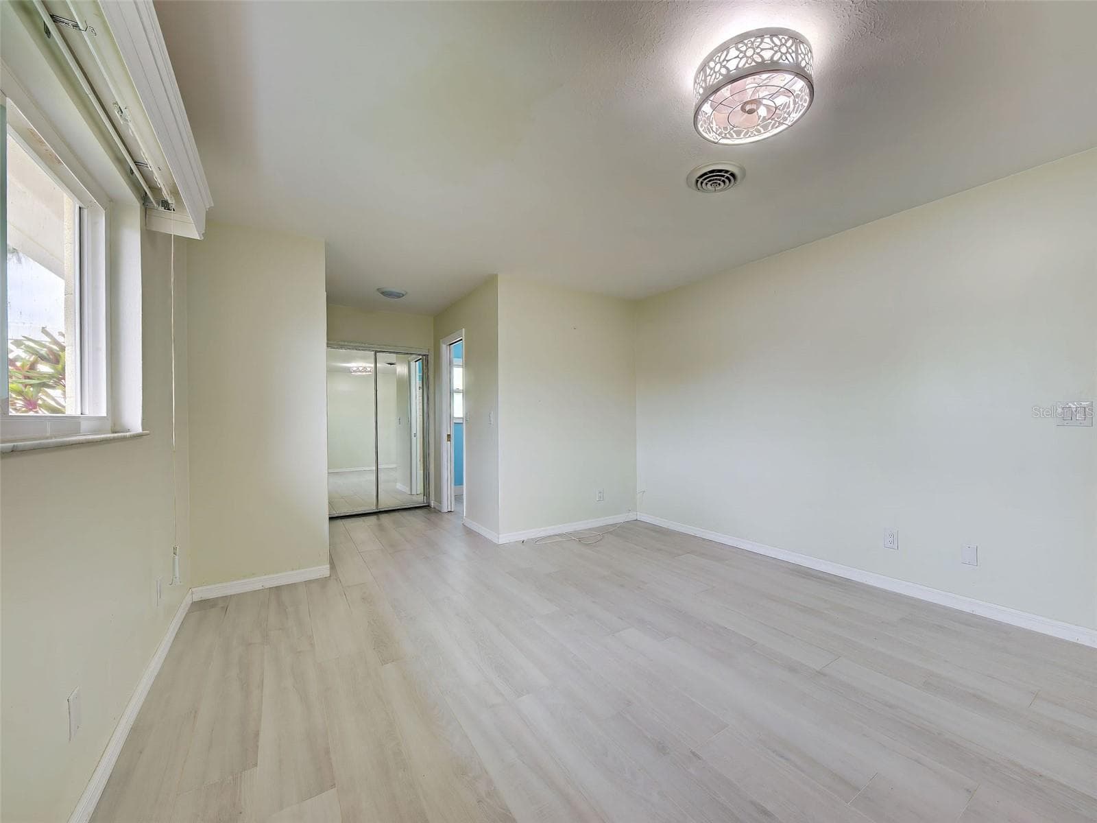 Single Family Residence at 612 GLEN OAK RD, VENICE, photo 37 of 61