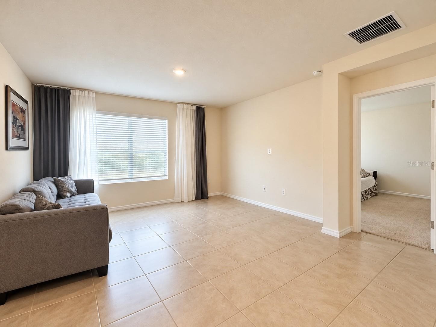 Single Family Residence at 17089 EDGEMONT LN, CLERMONT, photo 13 of 97