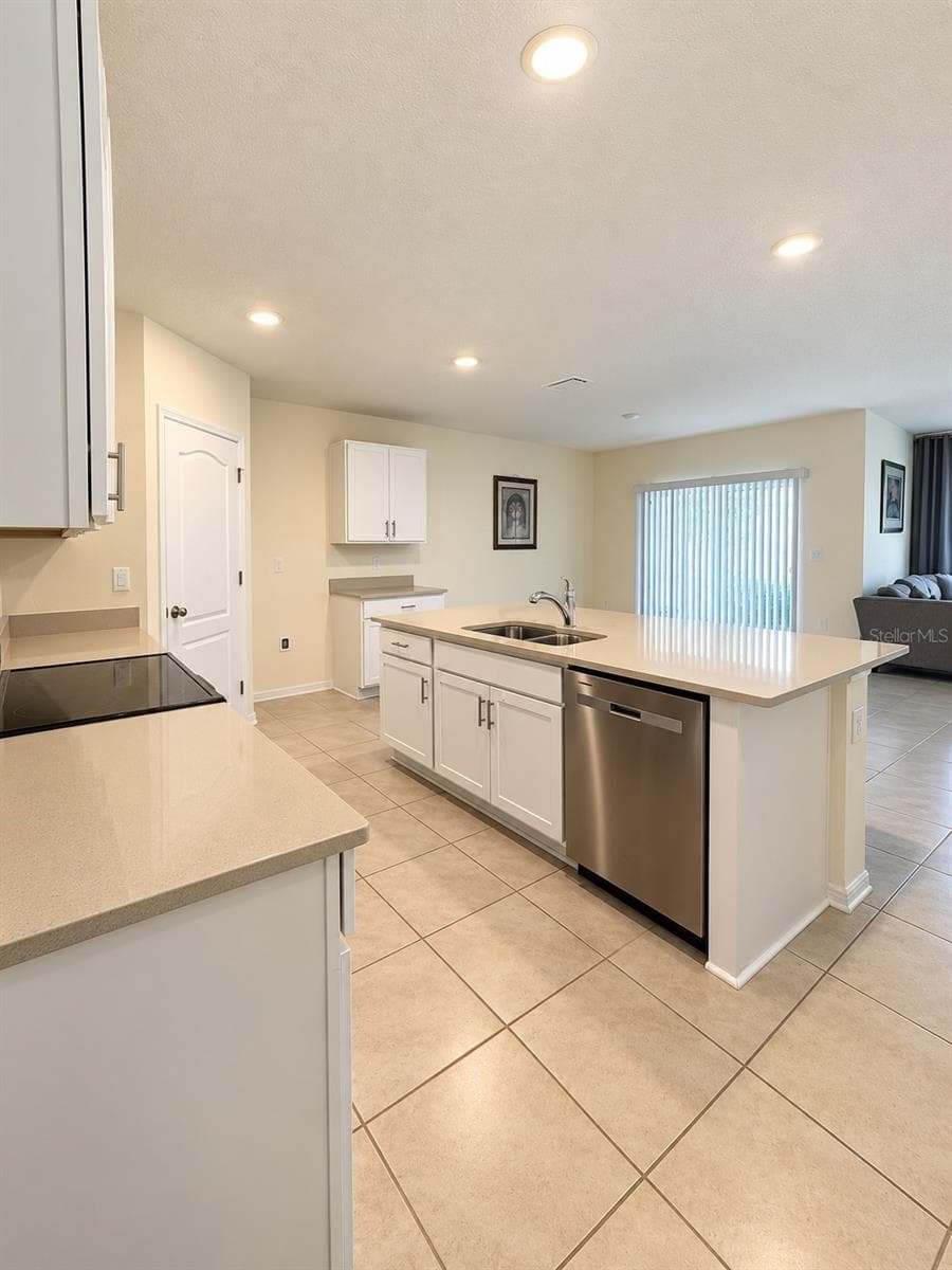 Single Family Residence at 17089 EDGEMONT LN, CLERMONT, photo 19 of 97