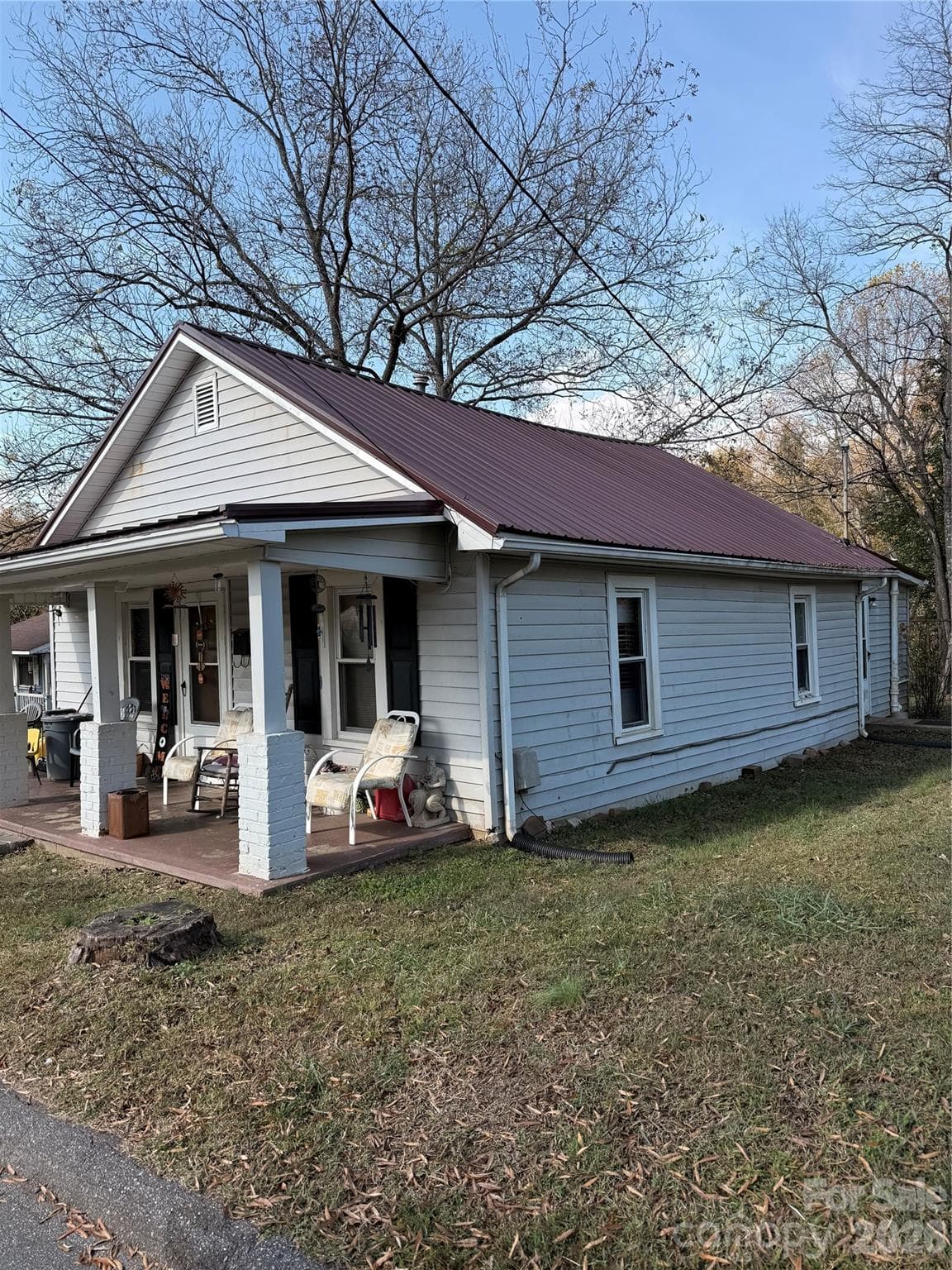 Single Family Residence at Statesville, photo 2 of 16