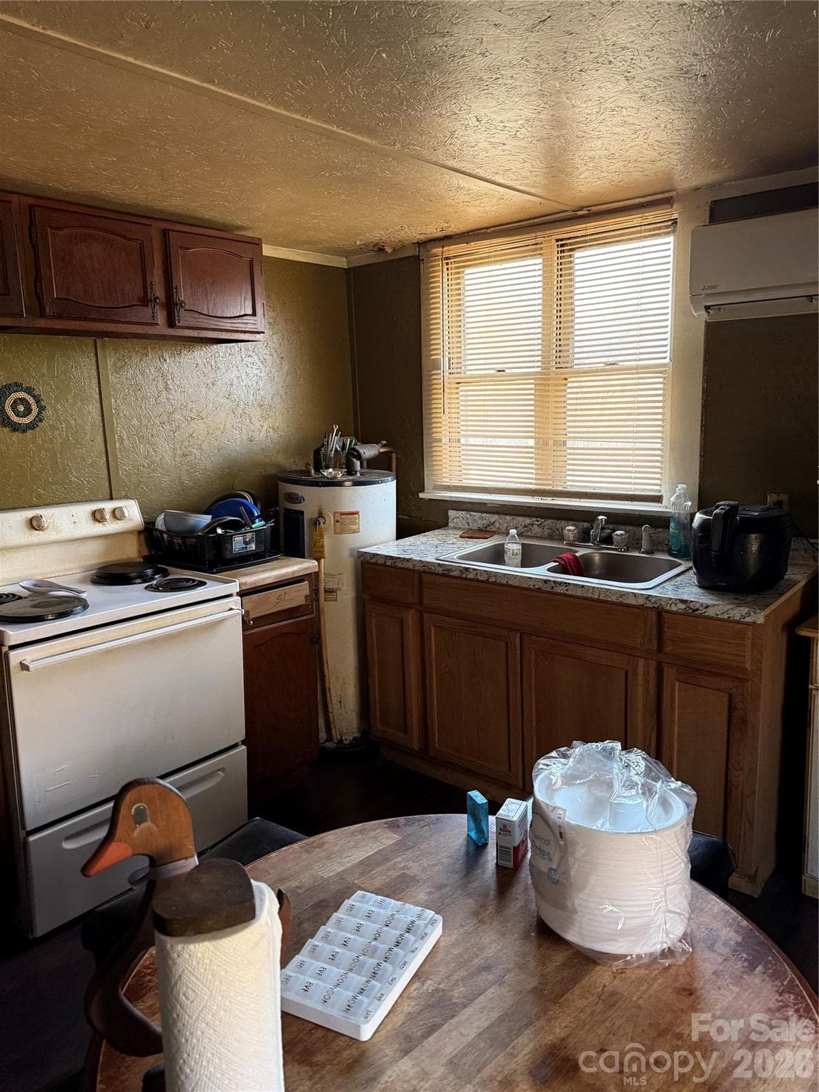 Single Family Residence at Statesville, photo 12 of 16