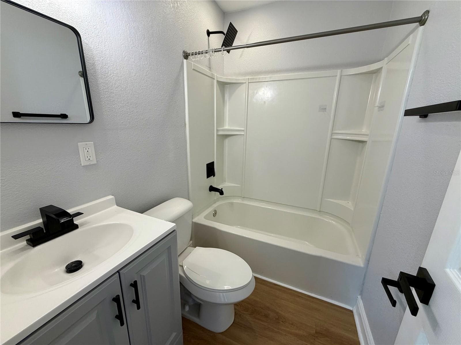 Single Family Residence at 301 80TH AVE NE, ST PETERSBURG, photo 5 of 43