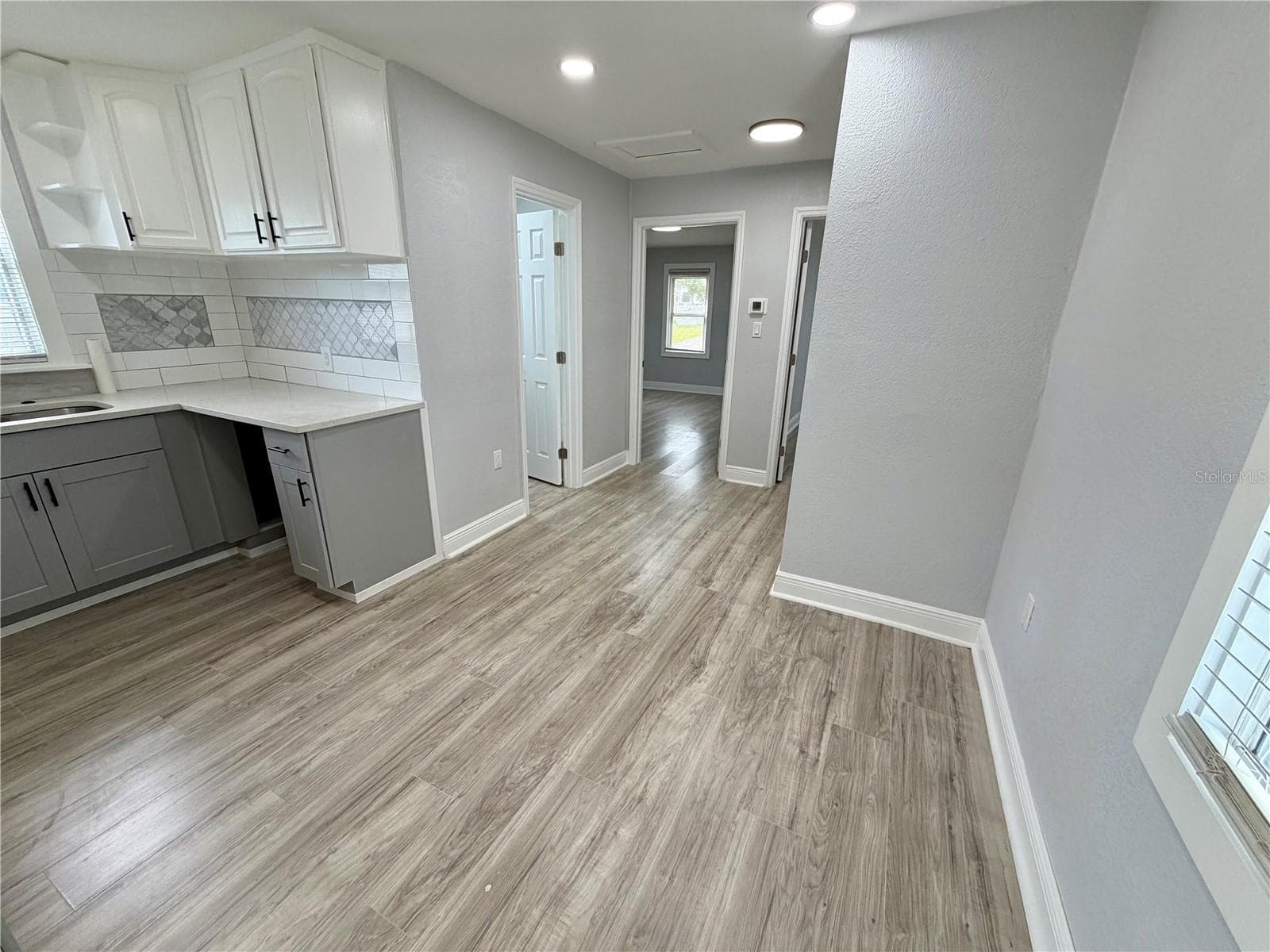 Single Family Residence at 301 80TH AVE NE, ST PETERSBURG, photo 17 of 43