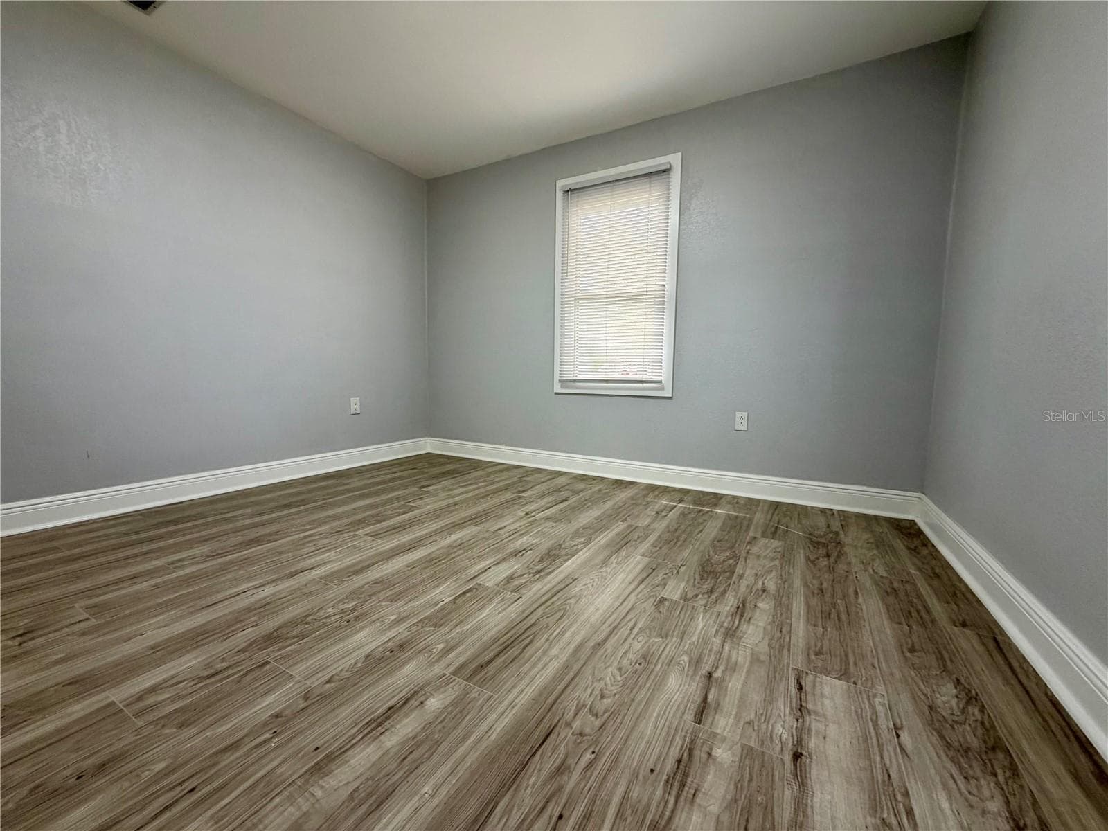 Single Family Residence at 301 80TH AVE NE, ST PETERSBURG, photo 31 of 43