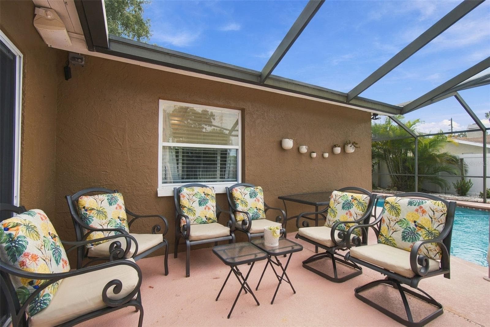 GREAT OUTDOOR SEATING - 14304 91ST AVE, SEMINOLE