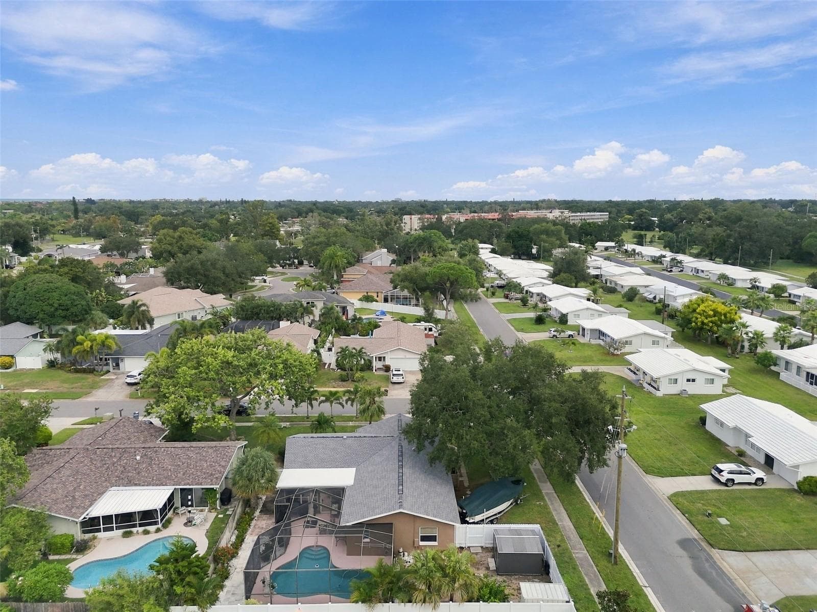 GREAT SEMINOLE LOCATION - 14304 91ST AVE, SEMINOLE