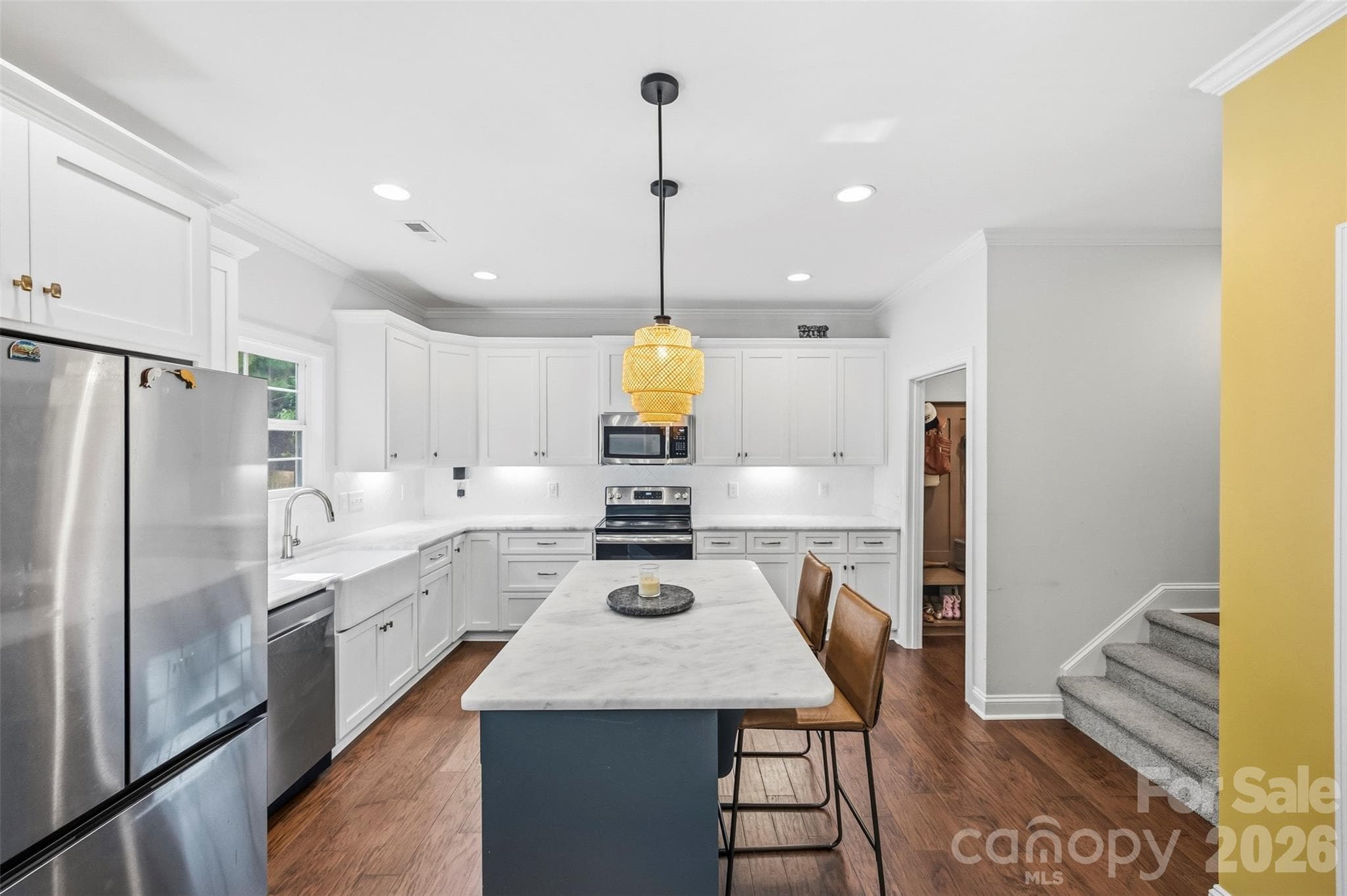Single Family Residence at 419 Spruce Place SE, Concord, photo 8 of 41