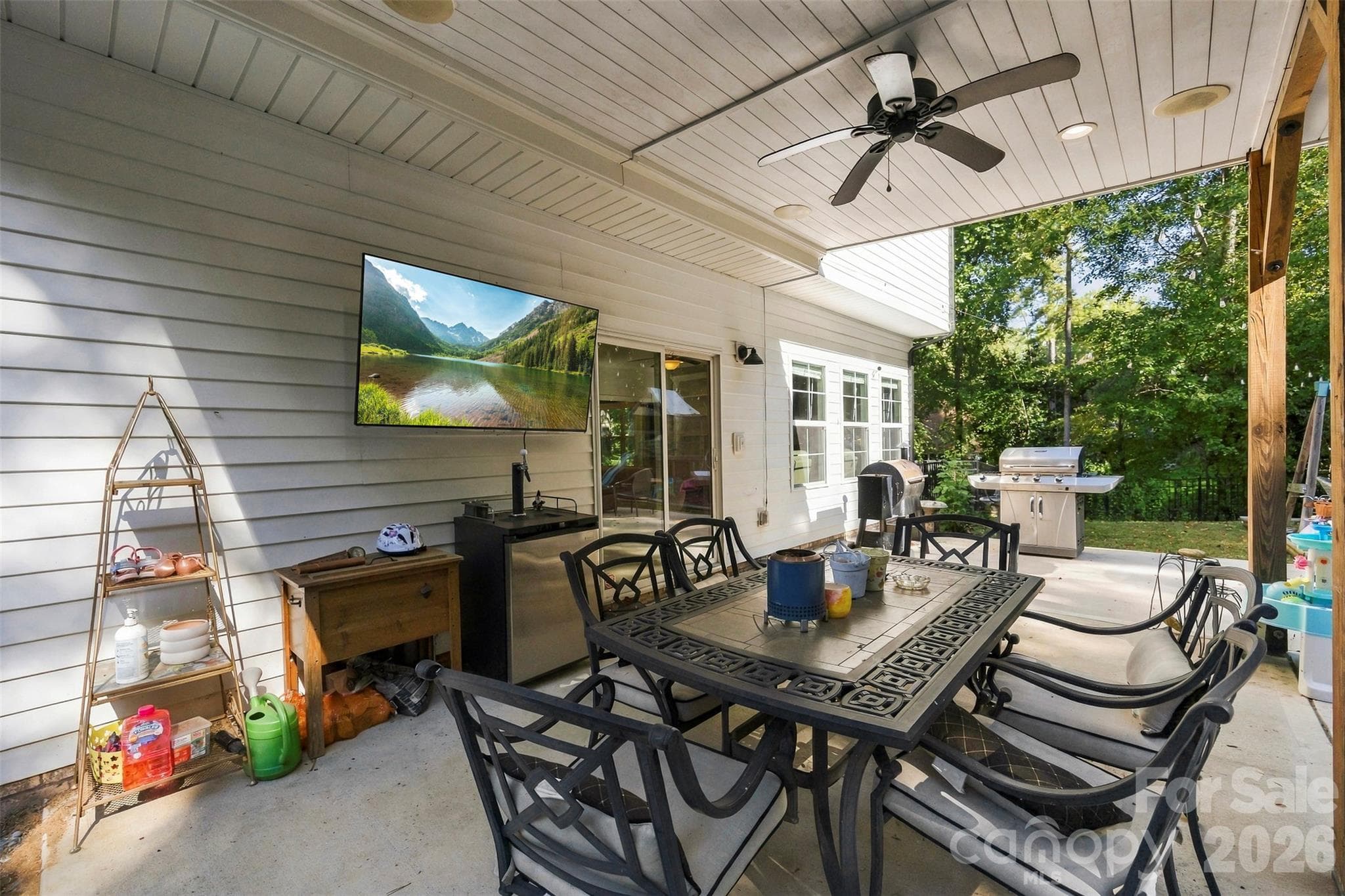 Single Family Residence at 419 Spruce Place SE, Concord, photo 36 of 41