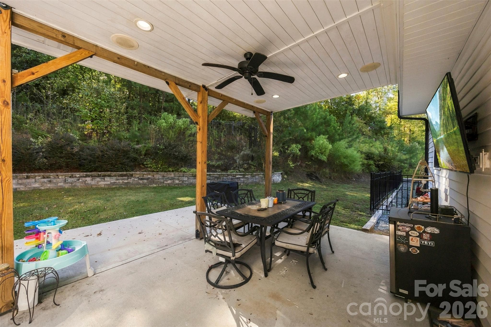 Single Family Residence at 419 Spruce Place SE, Concord, photo 37 of 41