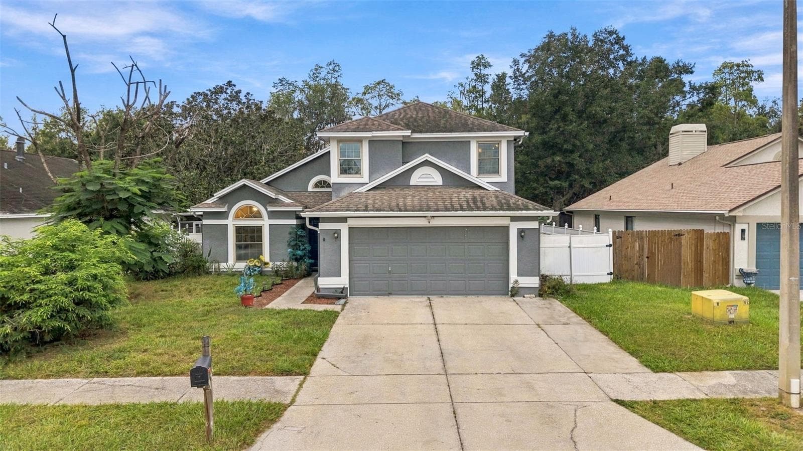 1621 SPINNING WHEEL DR