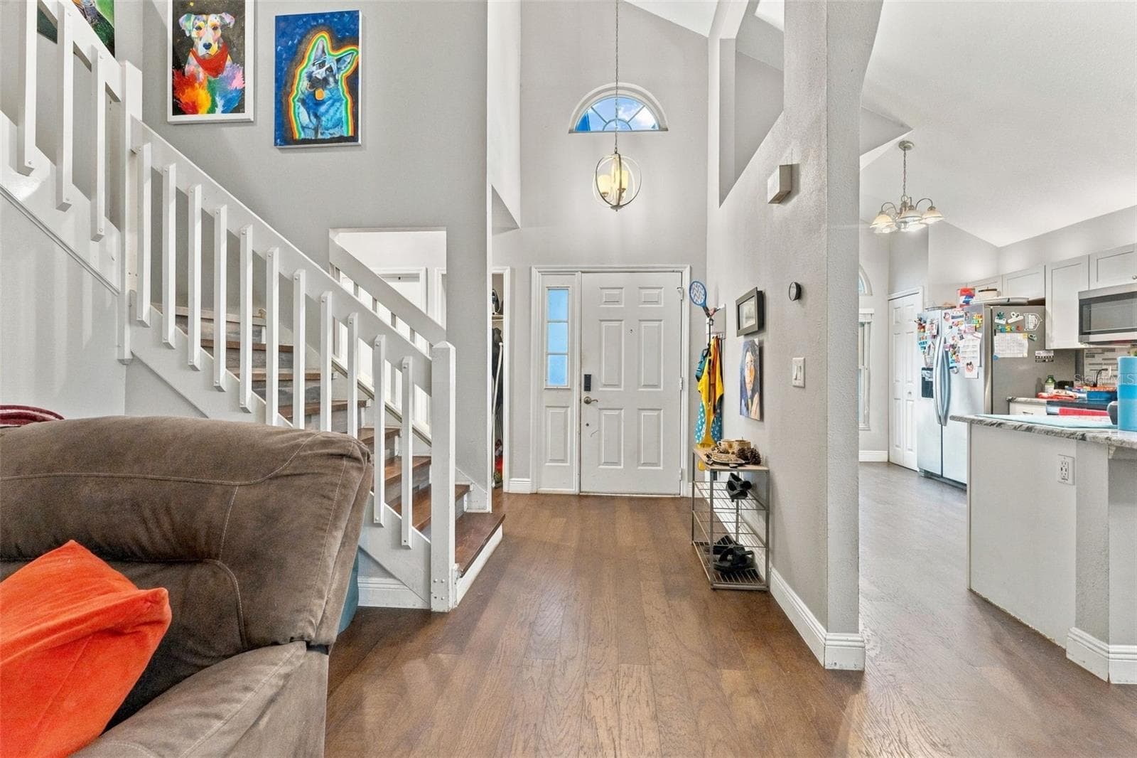 Open Space, high ceilings - 1621 SPINNING WHEEL DR, LUTZ