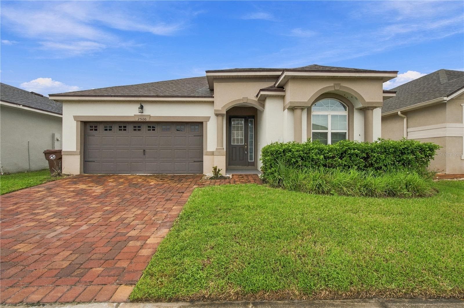 Single Family Residence at 2500 AVIAN LOOP, KISSIMMEE, photo 2 of 61