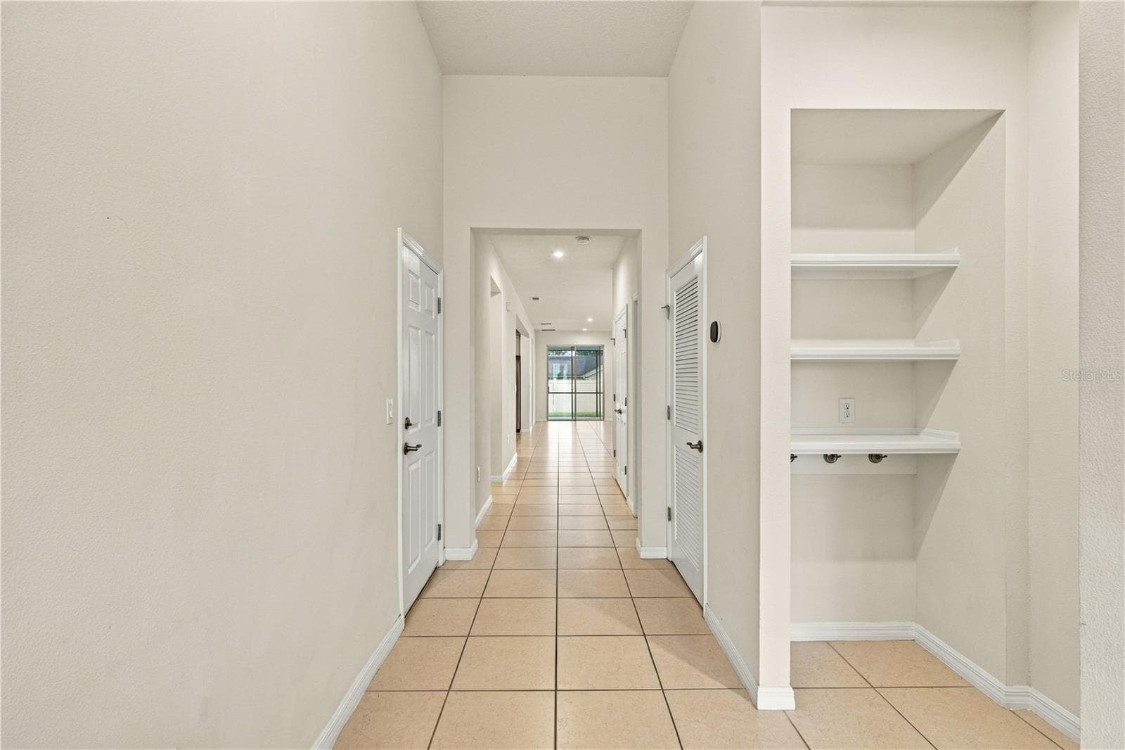 Single Family Residence at 2500 AVIAN LOOP, KISSIMMEE, photo 5 of 61