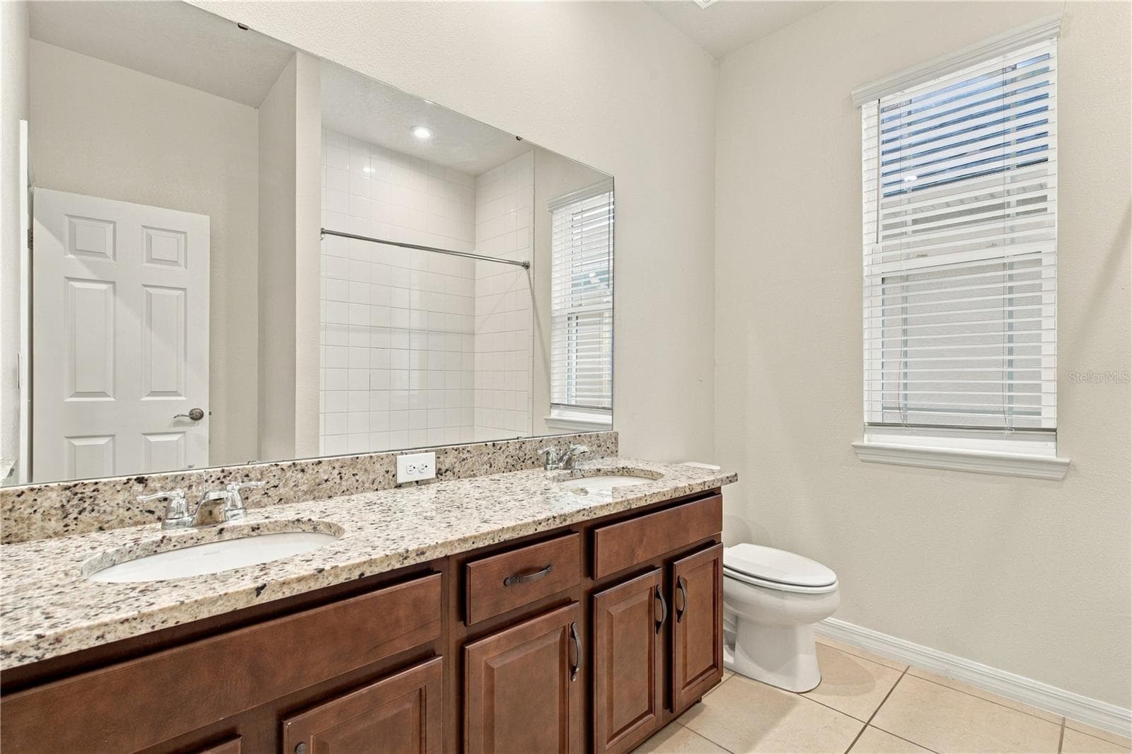 Single Family Residence at 2500 AVIAN LOOP, KISSIMMEE, photo 8 of 61