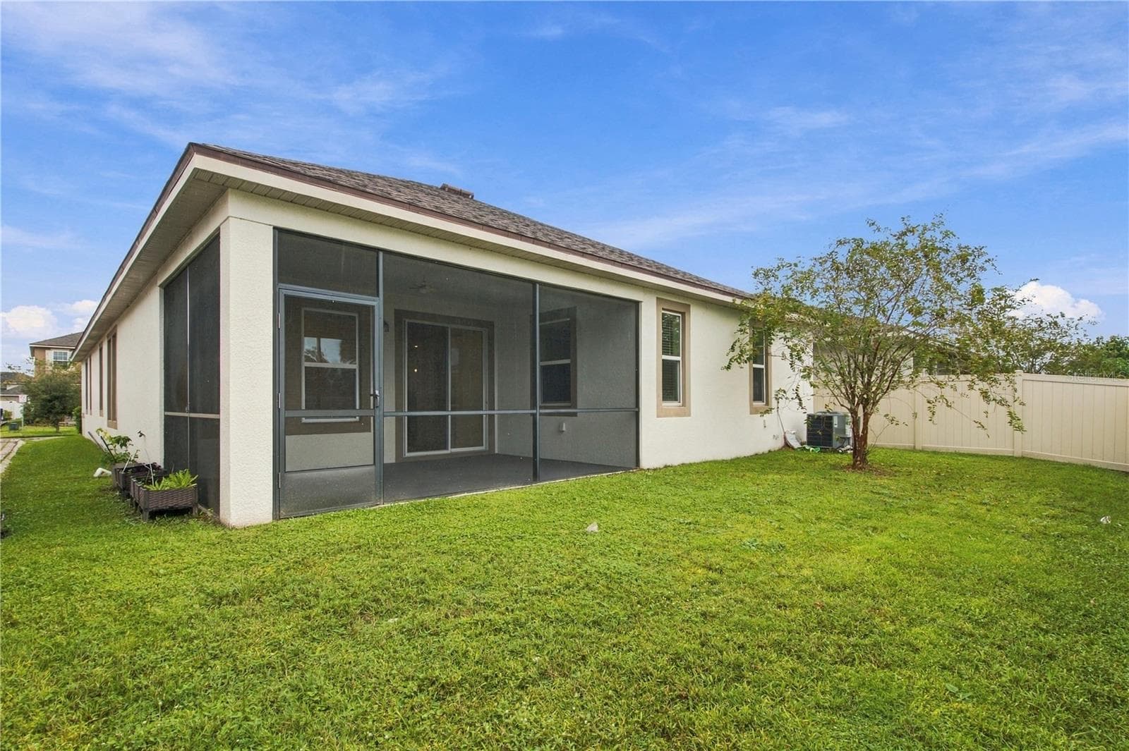 Single Family Residence at 2500 AVIAN LOOP, KISSIMMEE, photo 38 of 61