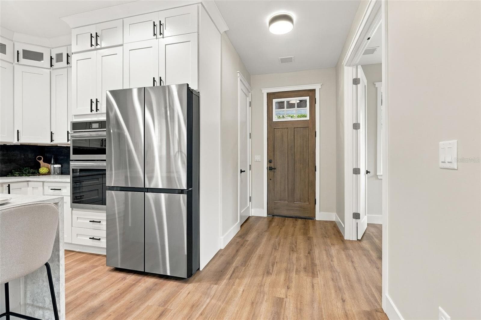 Single Family Residence at 1509 E KNOLLWOOD ST, TAMPA, photo 6 of 40
