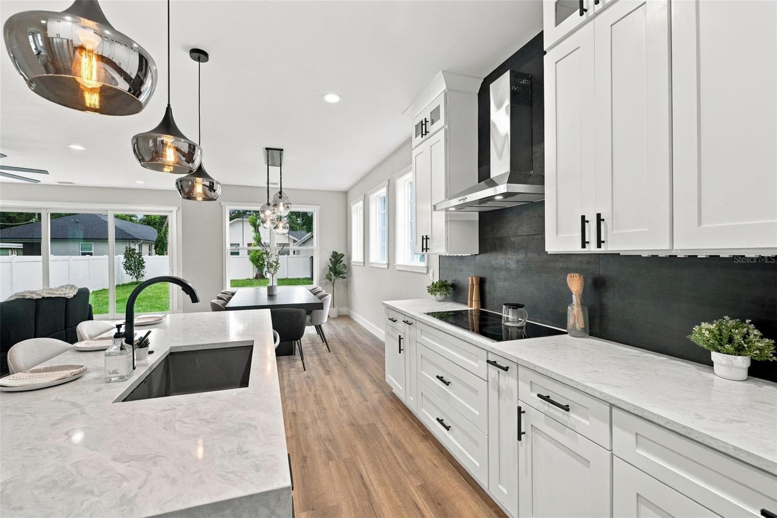 Single Family Residence at 1509 E KNOLLWOOD ST, TAMPA, photo 10 of 40