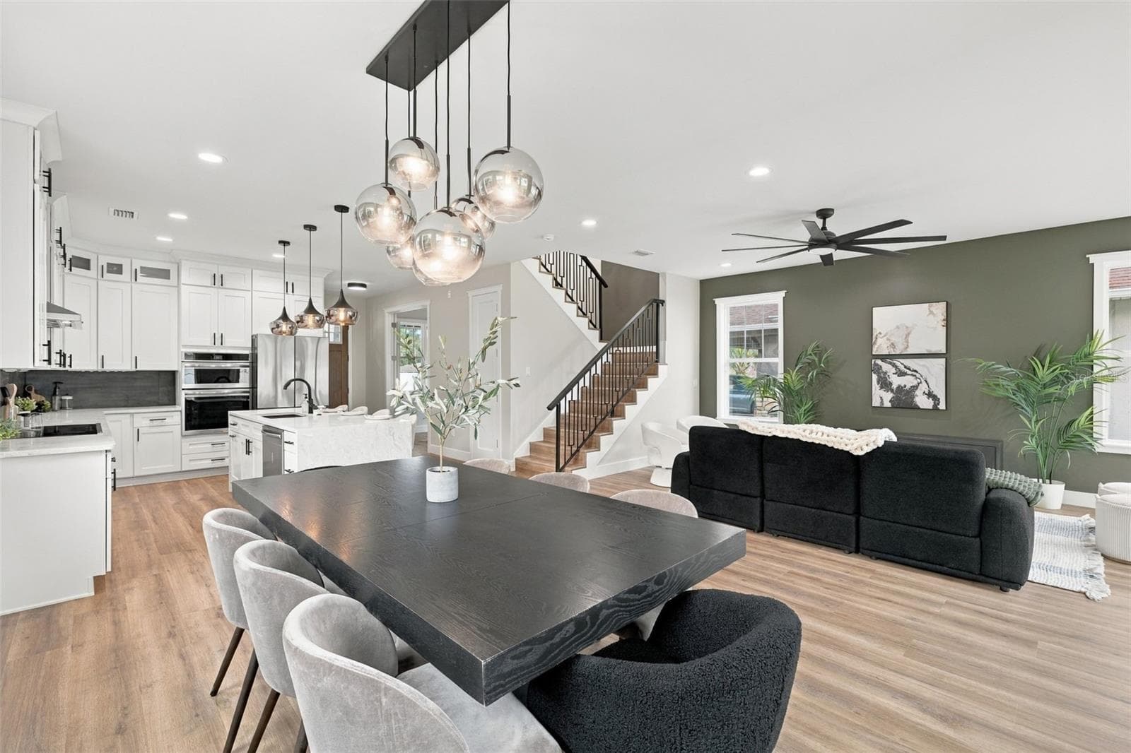 Single Family Residence at 1509 E KNOLLWOOD ST, TAMPA, photo 17 of 40