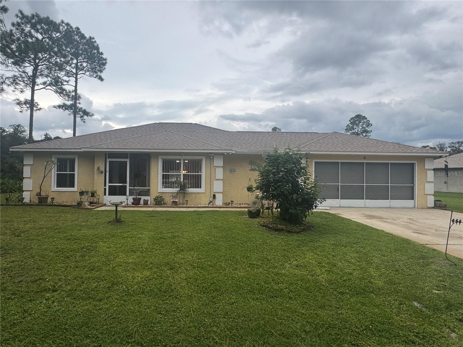 front - 4 EASTBURY PL, PALM COAST