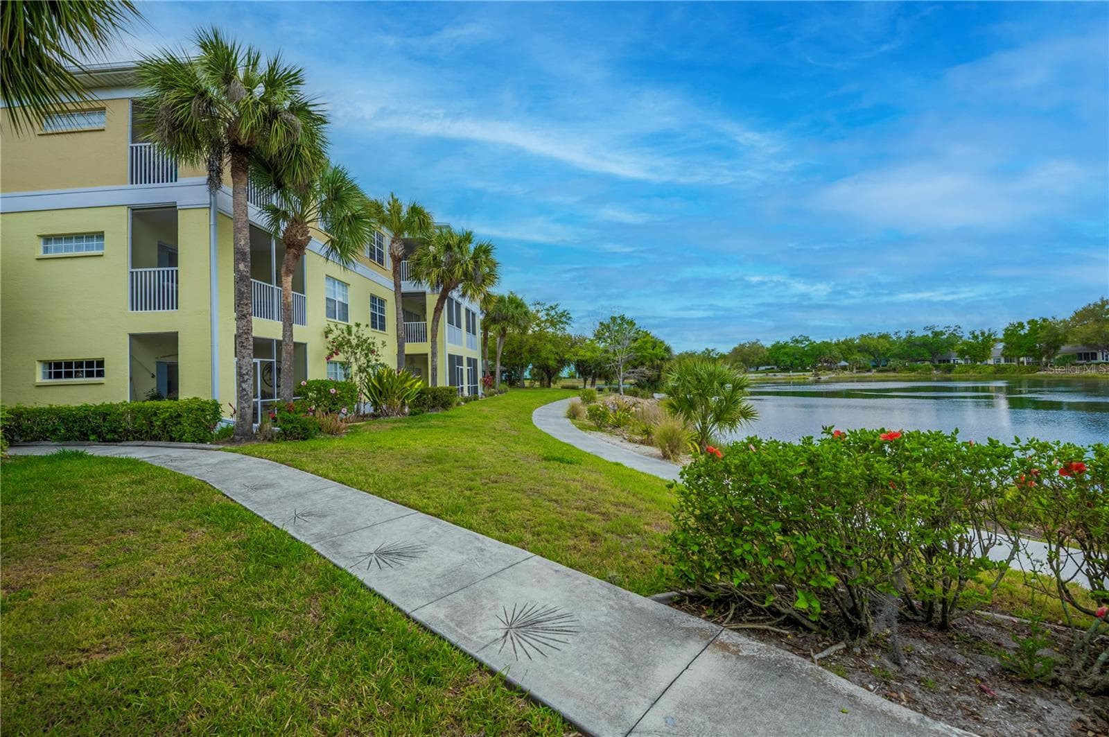 Condominium at 19325 WATER OAK DR #204, PORT CHARLOTTE, photo 44 of 74